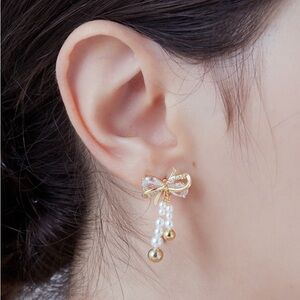 Bow Earrings